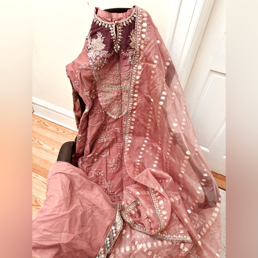 Exclusive Maria B designer Pakistani 3 pcs luxury dress suit *brand new*
